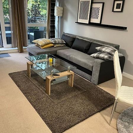 Allen Luxury Apartment Ковънтри Екстериор снимка