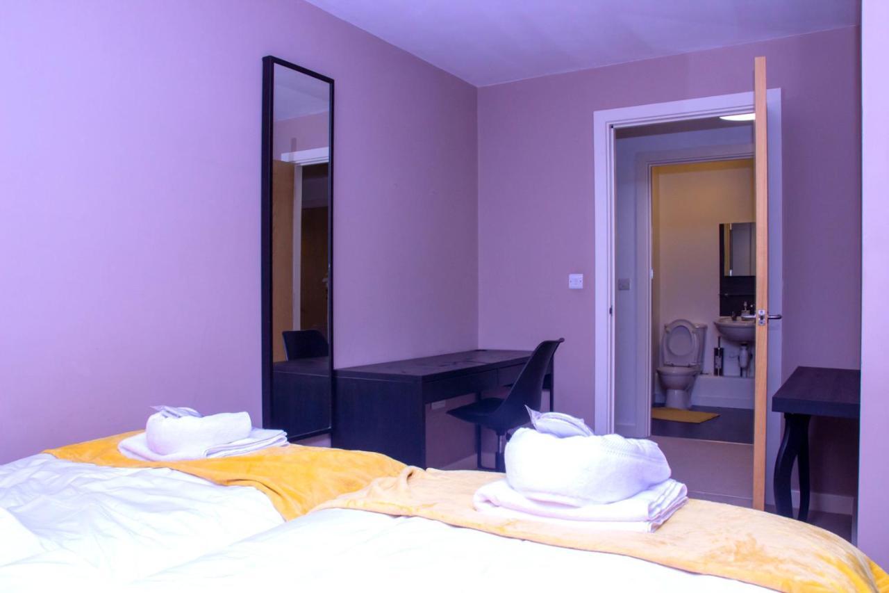 Allen Luxury Apartment Ковънтри Екстериор снимка
